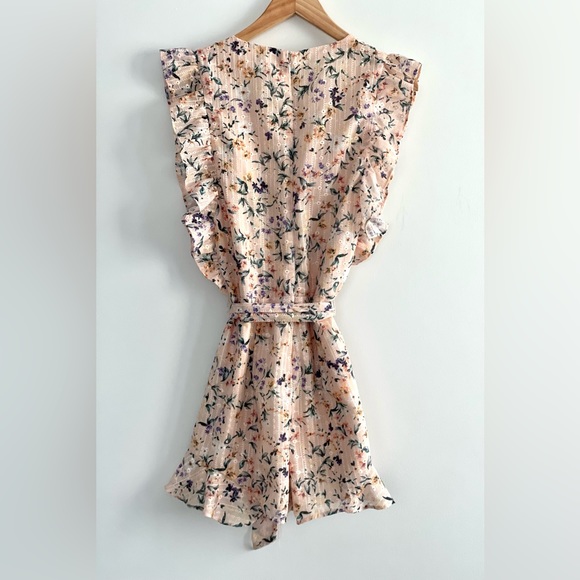 Lovers & Friends Jill Romper in Peach Ditzy Floral - Picture 10 of 10